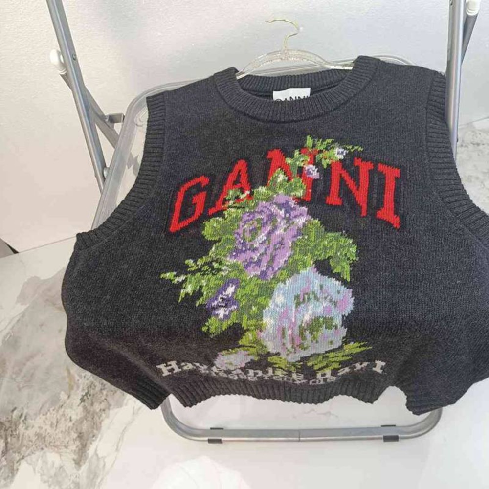 Ganni Charcoal Vest with Floral Embroidery - Picture 2 of 8